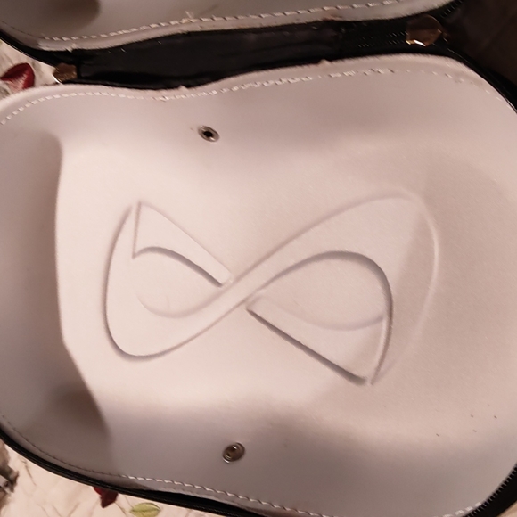 nfinity shoe box only - Picture 4 of 5